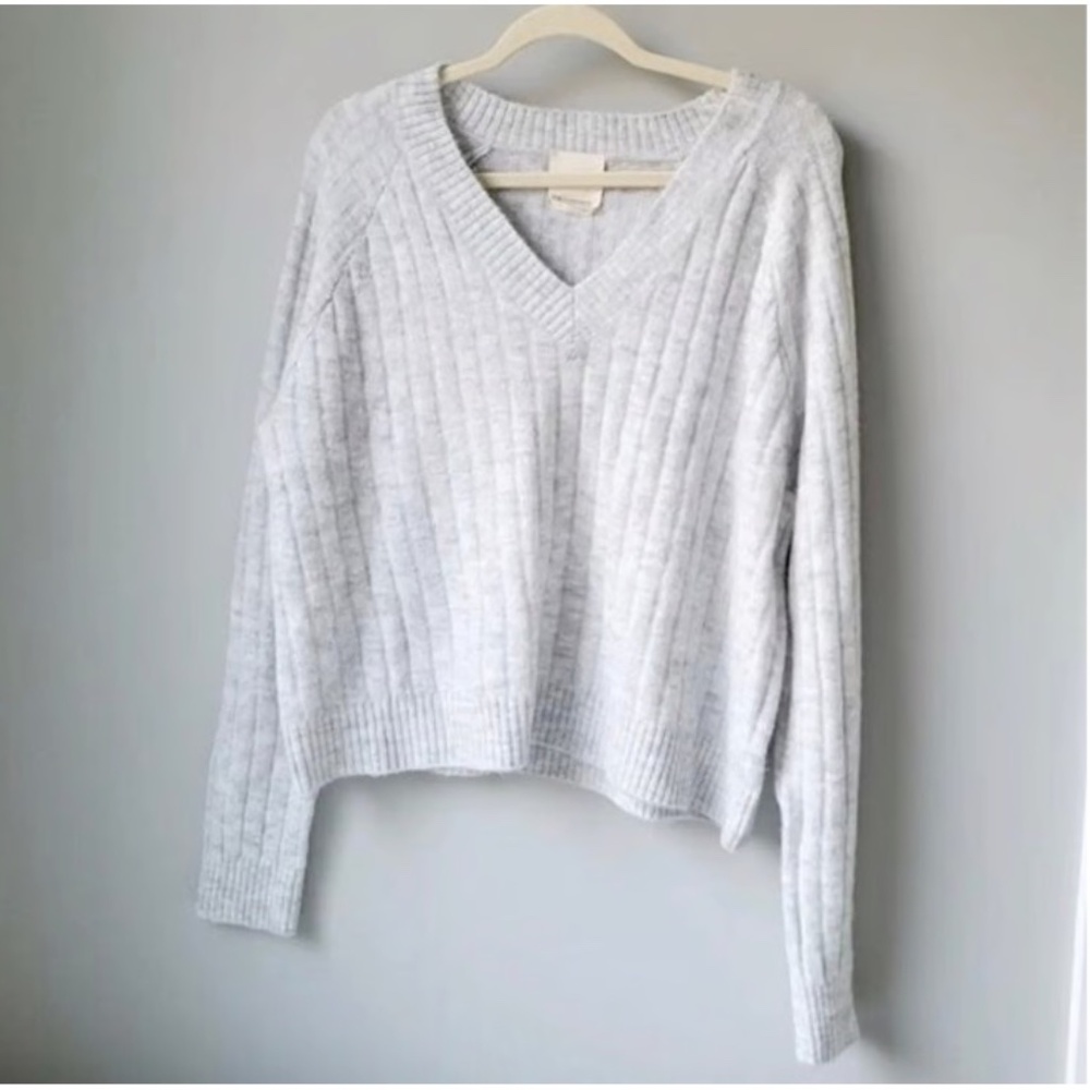 NWT Francesca's Harper Heritage Andy Sweater in Grey